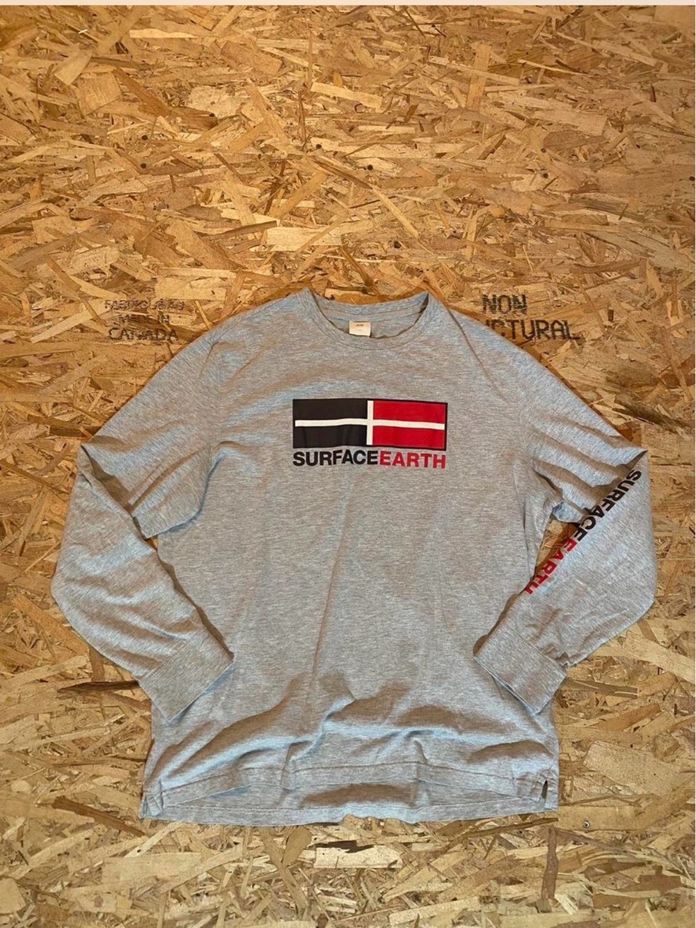 H&M Gray Long Sleeves Shirt with Black and Red Logo